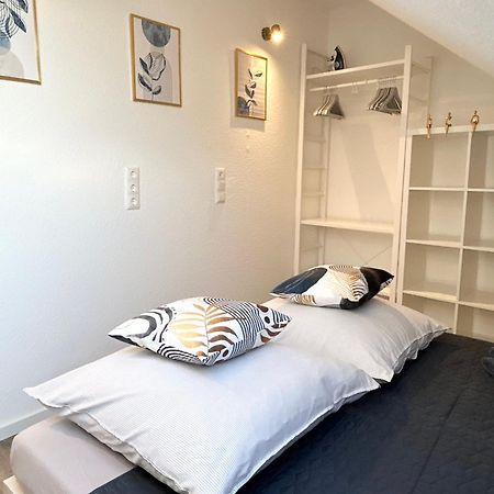 Lgh-Moderne, Ruhige Wohnung, Naehe Zum Flughafen Und Autobahn, 24H-Self-Check-In, Vollausgestattet, Disneyplus, Waschmaschine Langenhagen  Εξωτερικό φωτογραφία